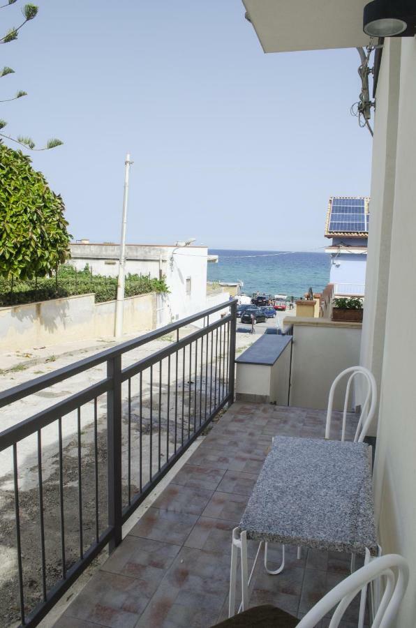 Ansise Apartments Lido di Noto Екстериор снимка